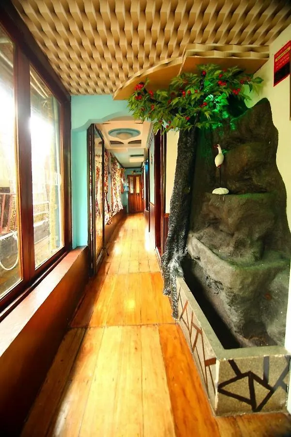 Marari Houseboat Hotel Mararikulam