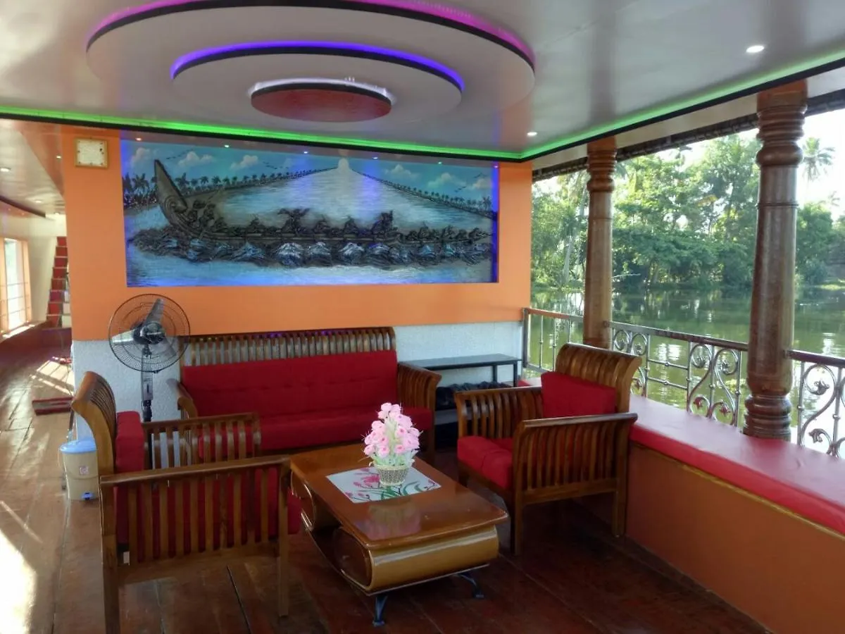 马拉利库兰 Marari Houseboat酒店 印度